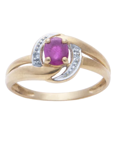 BAGUE EN OR JAUNE 18K SERTIE DE RUBIS CENTRAL DISPONIBLE CHEZ VIRTU LUXURY