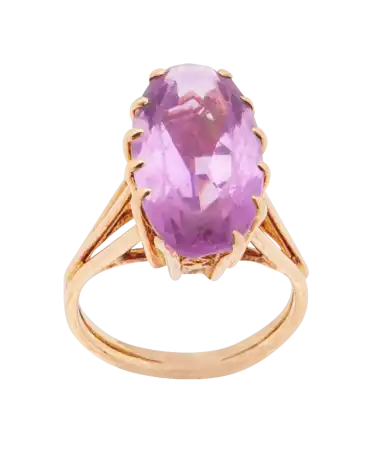 Bague Marquise Améthyste avec 12 griffes en Or jaune 18 Carats. Dixponible chez VIRTU LUXURY.