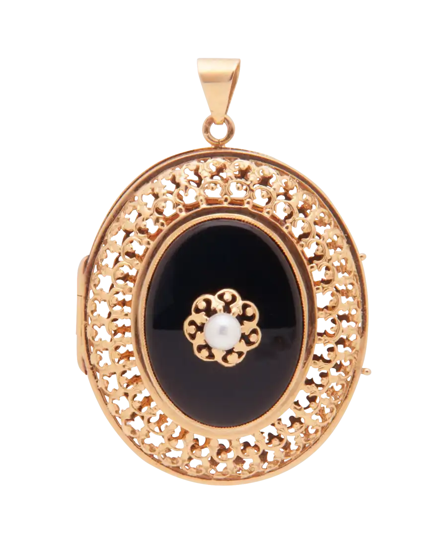 bijoux en or - pendentif médaillon en or avec perle et onyx noire - disponible en bijouterie chez VIRTU LUXURY