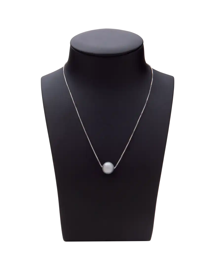 Collier Perle Précieuse en Or blanc 18 Carats. Disponible chez VIRTU LUXURY.